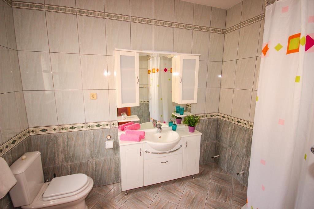Apartmani Kristijan Jesenice  Extérieur photo