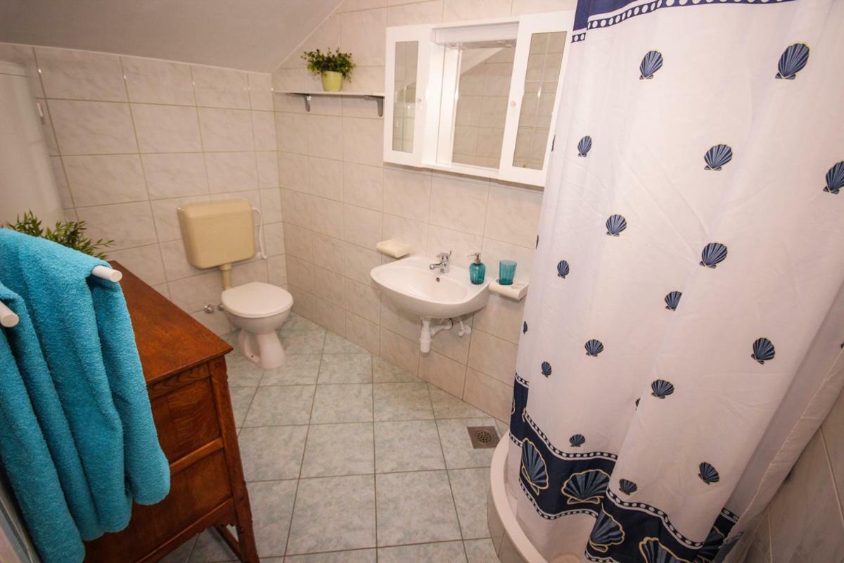 Apartmani Kristijan Jesenice  Extérieur photo